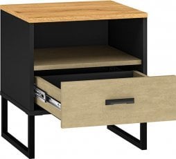 Nočna omarica Colt 08