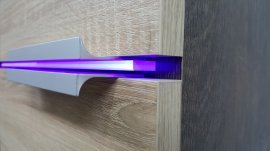Led lučka za osvetlitev poličke