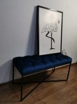 Modra, globoki gumbi, črno podnožje