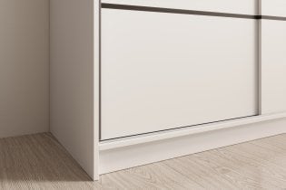 ADRK - Garderobna omara z drsnimi vrati Calma 150 cm - bela