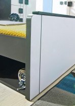 Dolmar - Viseča omarica s policami Gumi G4 - Bela/antracit