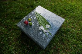 Vrtna miza - SM.001.002