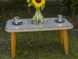 Majhna vrtna mizica iz tehnotrsta Largo - SM.016.150