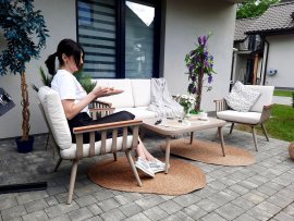 Komplet aluminijastega pohištva (sofa + 2 fotelja + mizica) bež + bež blazine *9408