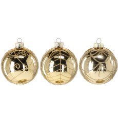 Steklena božična kroglica - zlata okrašena 8 cm mešanica vzorcev disp=12kos *4822