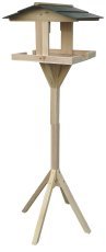 Lesena ptičja krmilnica na stojalu - EDA7915