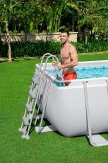 Chomik - Bazen s kovinskim ogrodjem 4,88×2,44×1,22 m - BES56671 (bazen, peščena črpalka, lestev, pokrivalo, dozirnik) *6592