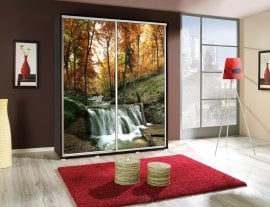 Garderobna omara z drsnimi vrati z grafiko Gozd 1 Penelopa 155 cm - kostanj wenge